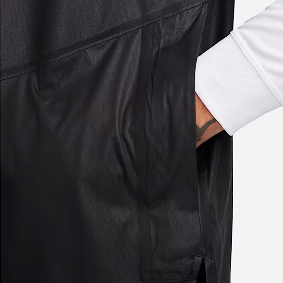 Nike Golf Storm Fit ADV Vest Men's Lightweight Black Style DX6075-010 $200 - Picture 4 of 9